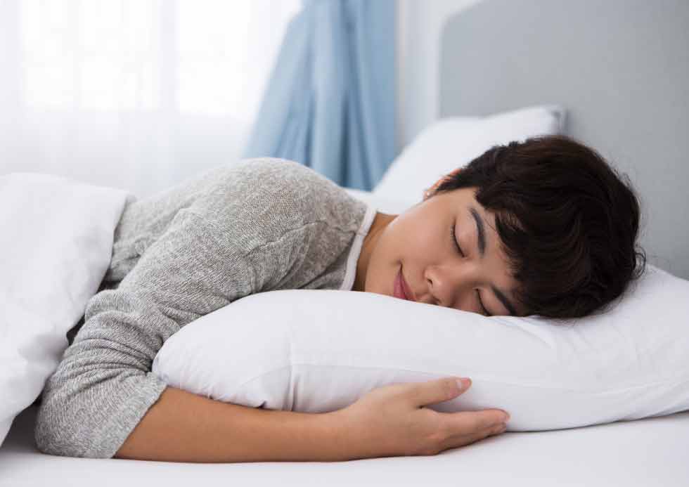 ประกันสุขภาพ : หมอนเพื่อสุขภาพที่ดีเป็นอย่างไร? นอนหลับได้สบายตลอดคืน